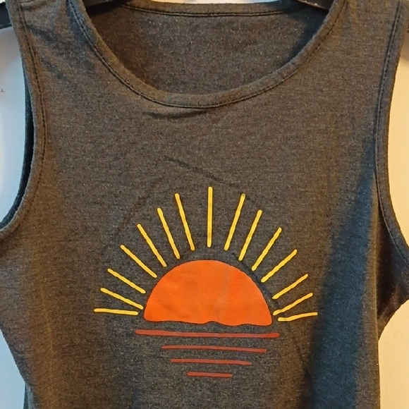Sunset Graphic Tank- BUNDLE ONLY - Picture 2 of 5